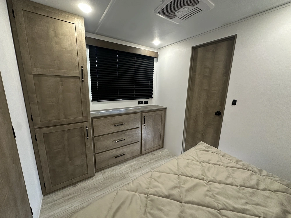 Keystone Rv Springdale 380db 2026 alt