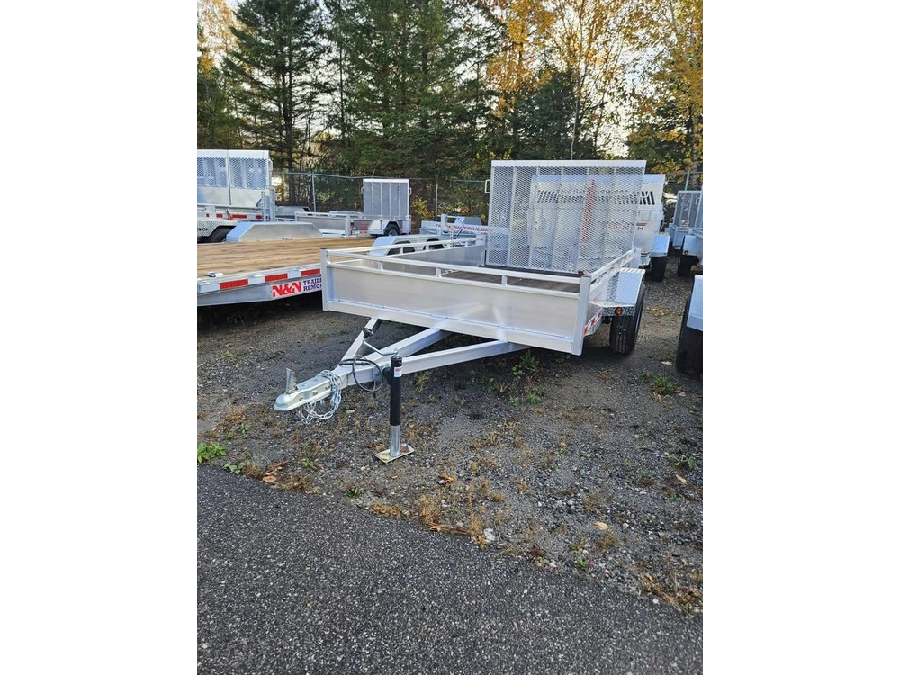 Triumph Au3 6' X 10' 2025 alt