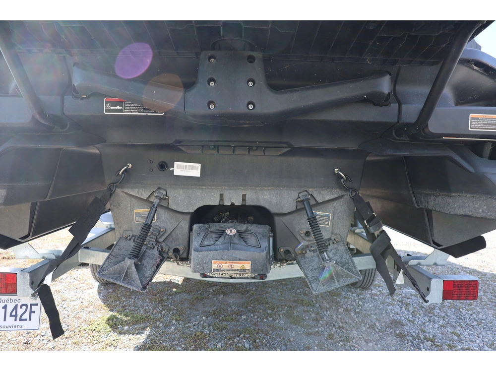 2023 Sea-doo Switch 18 alt
