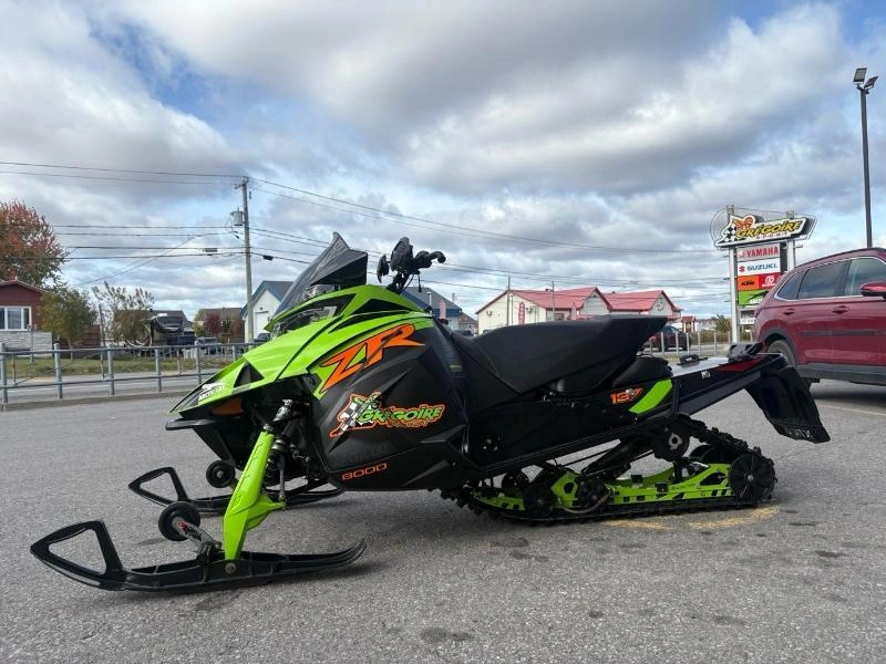 2024 Arctic Cat Zr 8000 137 Qs3 Es alt