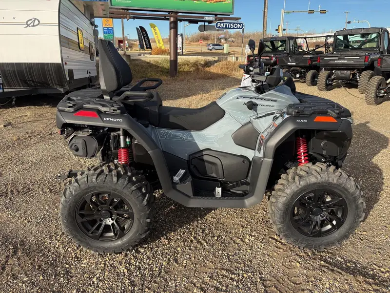 2025 CFMOTO Cforce 1000 Touring thumbnail 6
