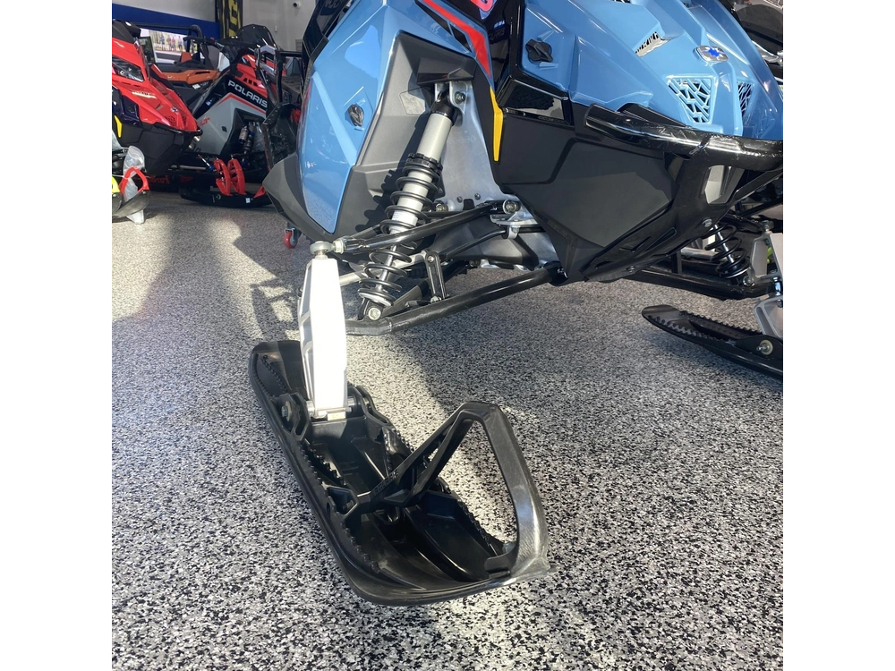 2024 Polaris Prostar S4 Voyageur 146 alt