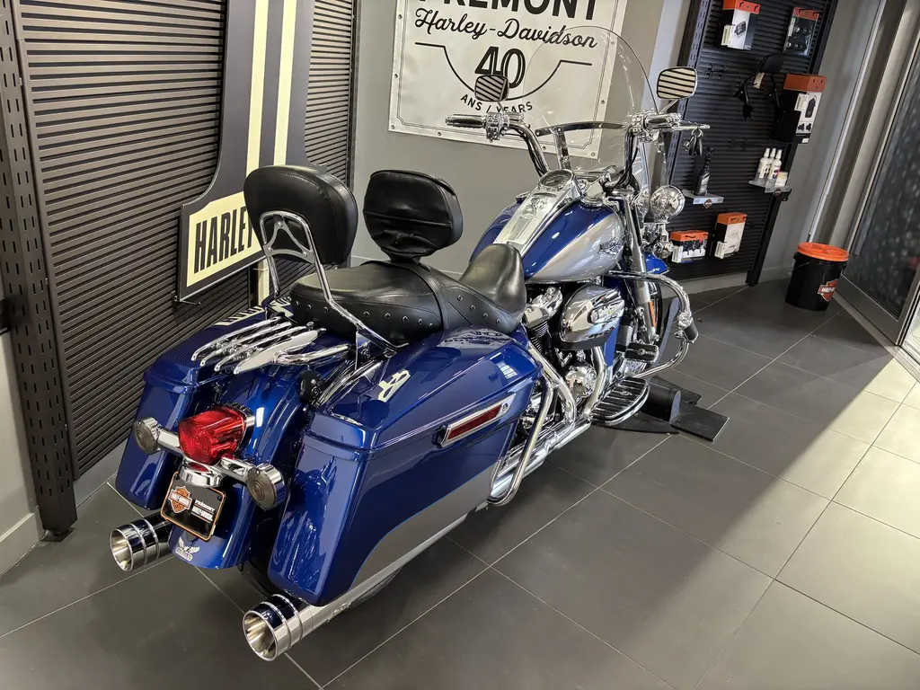 Harley-Davidson FLHR Road KingFLHR 2017