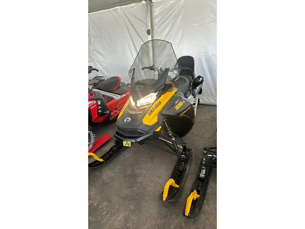 Ski-Doo EXPEDITION SPORT 900 ACE 2025