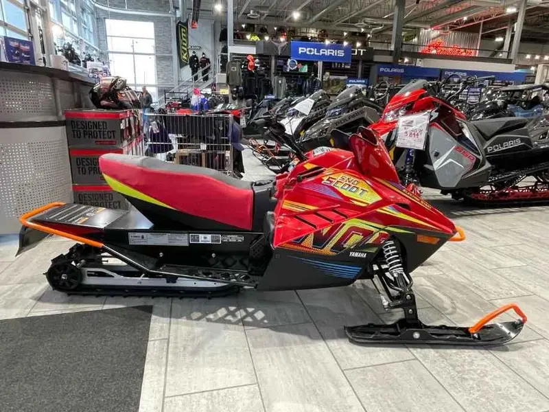 2025 Yamaha Snoscoot ES