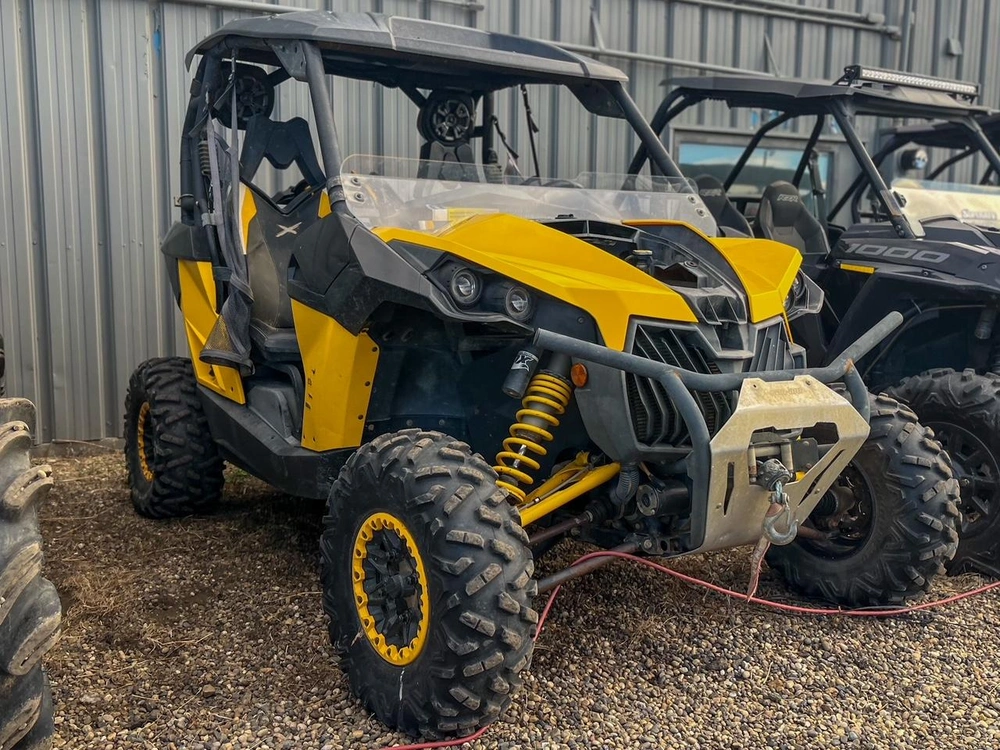 2013 Can-am Maverick alt
