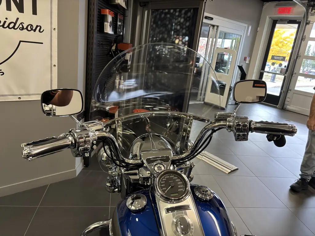 Harley-Davidson FLHR Road KingFLHR 2017