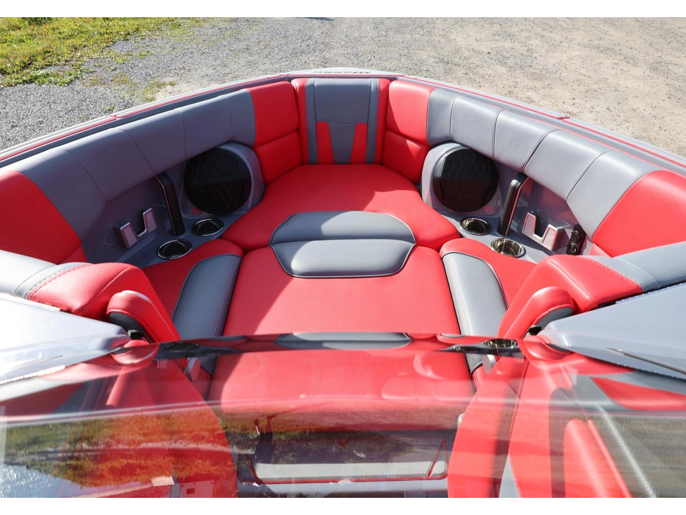 2022 Malibu 23 Lsv alt