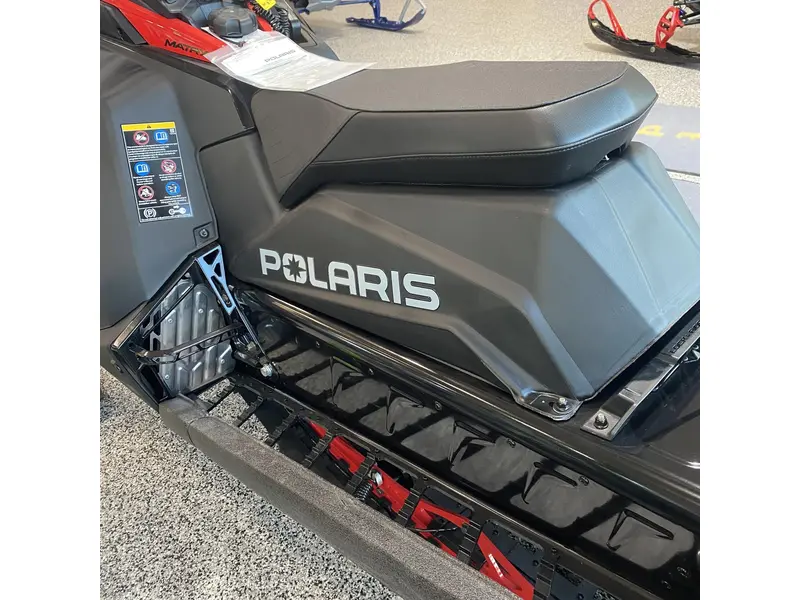 2025 Polaris 850 RMK KHAOS 165