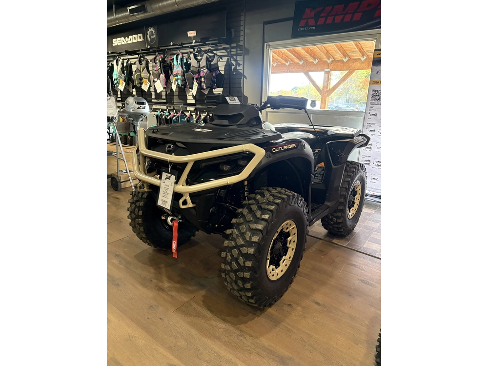 2026 Can-am Outl Bac 1000r alt