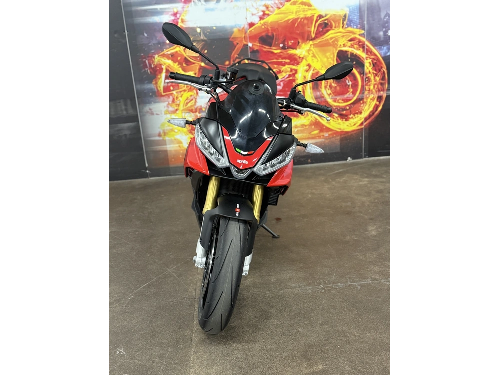 2023 Aprilia Tuono V4 1100 alt