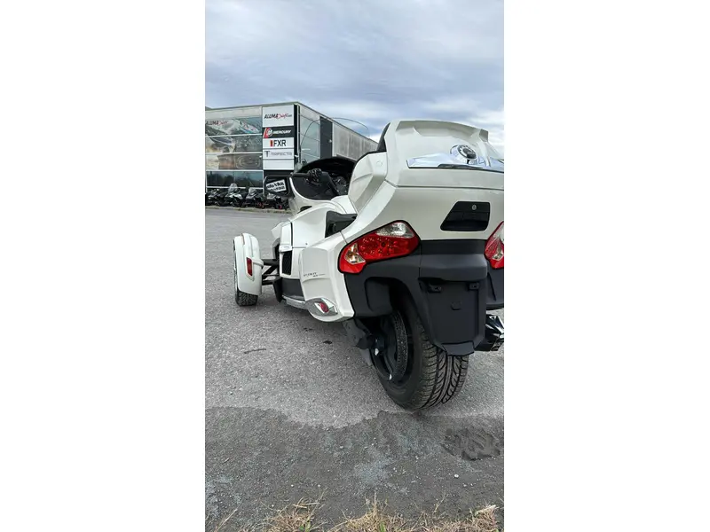 2015 Can-Am SPYDER RT-LTD