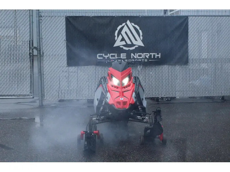 2025 Polaris 850 PRO RMK 165" 2.75"