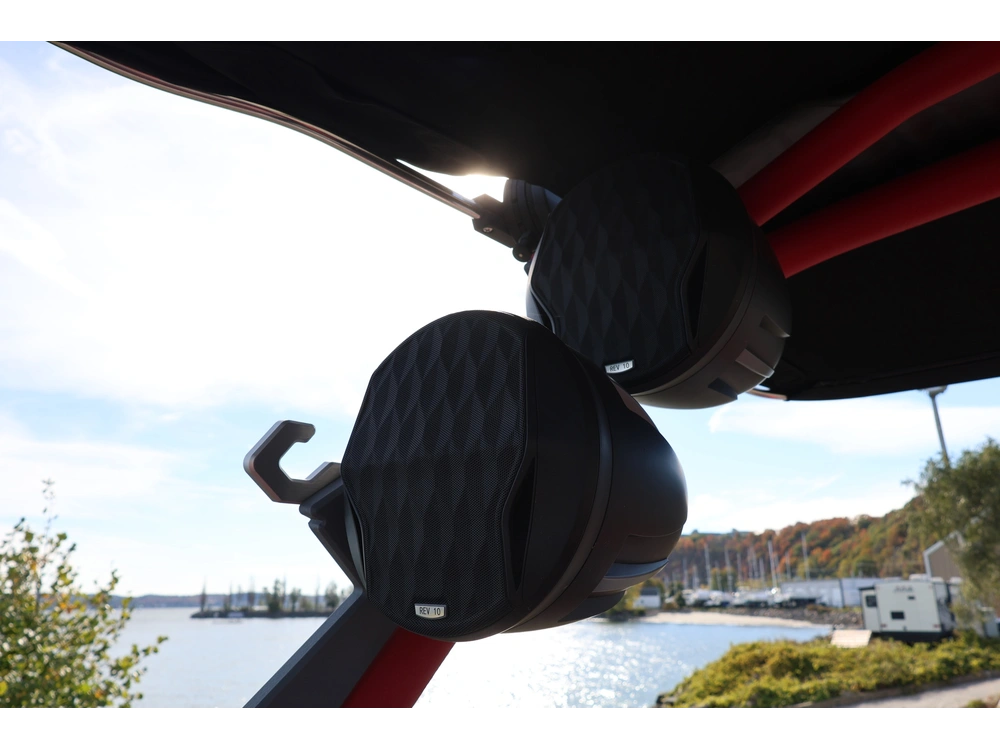 2022 Malibu 23 Lsv alt