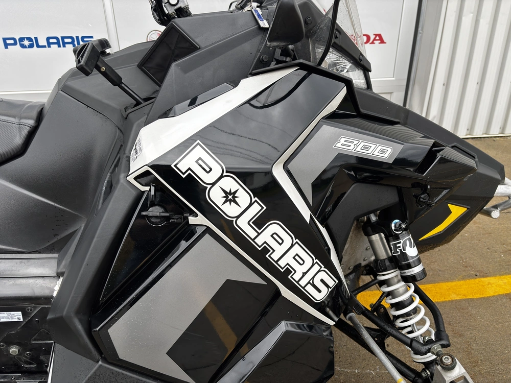Polaris 800 Titan Aventure 155 2018 alt