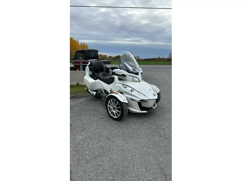 2015 Can-Am SPYDER RT-LTD