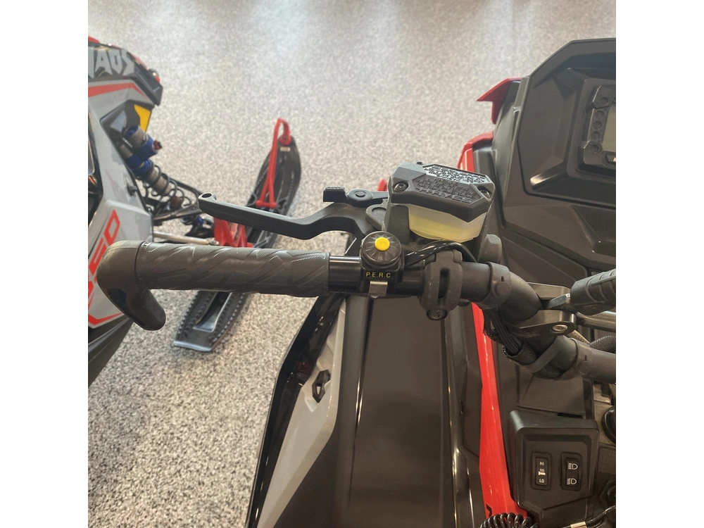 2025 Polaris 850 Rmk Khaos 146 alt