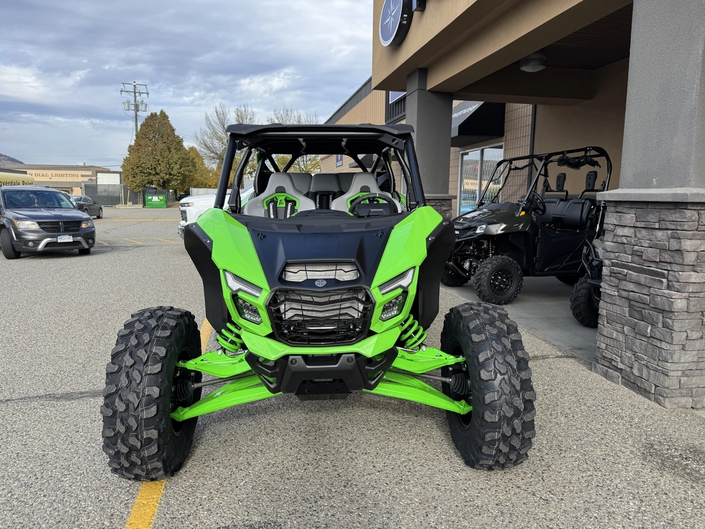 2026 Kawasaki Teryx5 H2 Deluxe Es alt