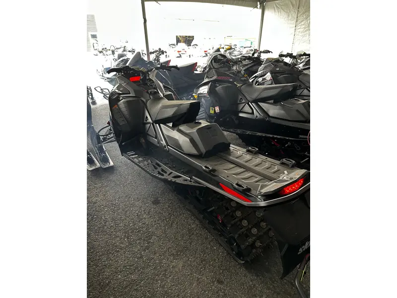 2024 BRP MXZ XRS 850 Etec 137"