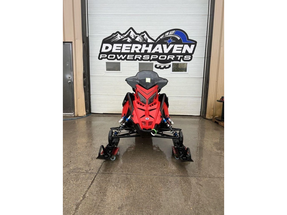2022 Polaris 650 Indy Xcr 136 alt