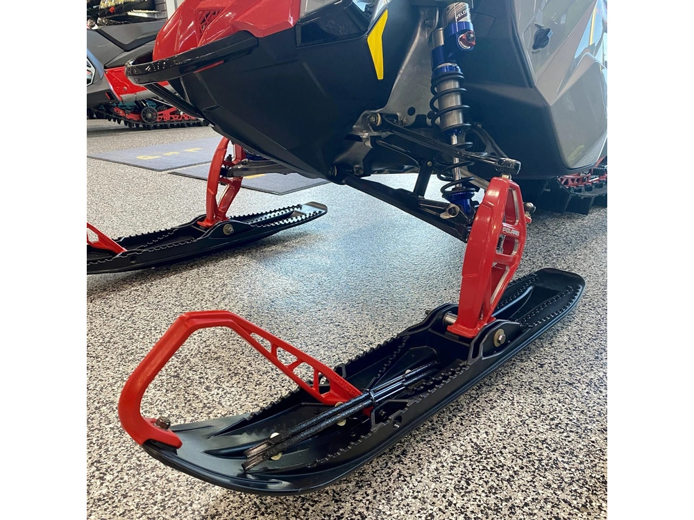 2025 Polaris 850 Rmk Khaos 165 alt