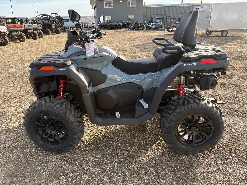 2025 Cfmoto Cforce 1000 Touring alt