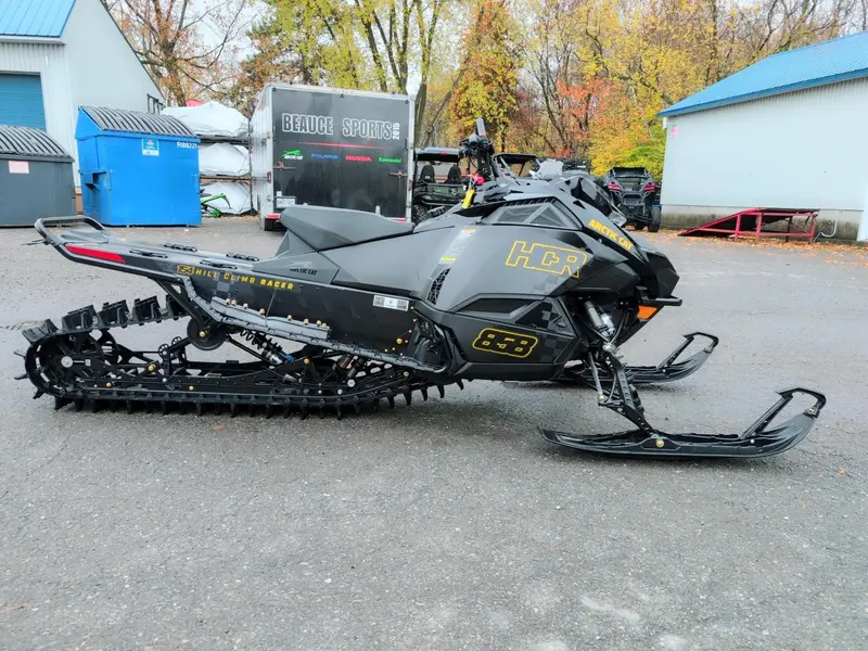 2026 Arctic Cat 26 MTN 858 154 HCR US BLK 2.6 | 🏔️ Mountain 858 154 Hill Climb 2026 – performance montagne 🏔️ |