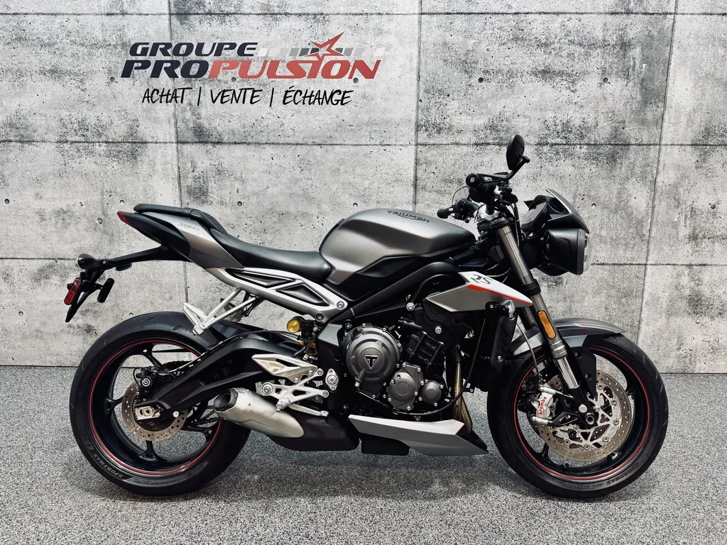 Triumph Street Triple 765 RS  2018