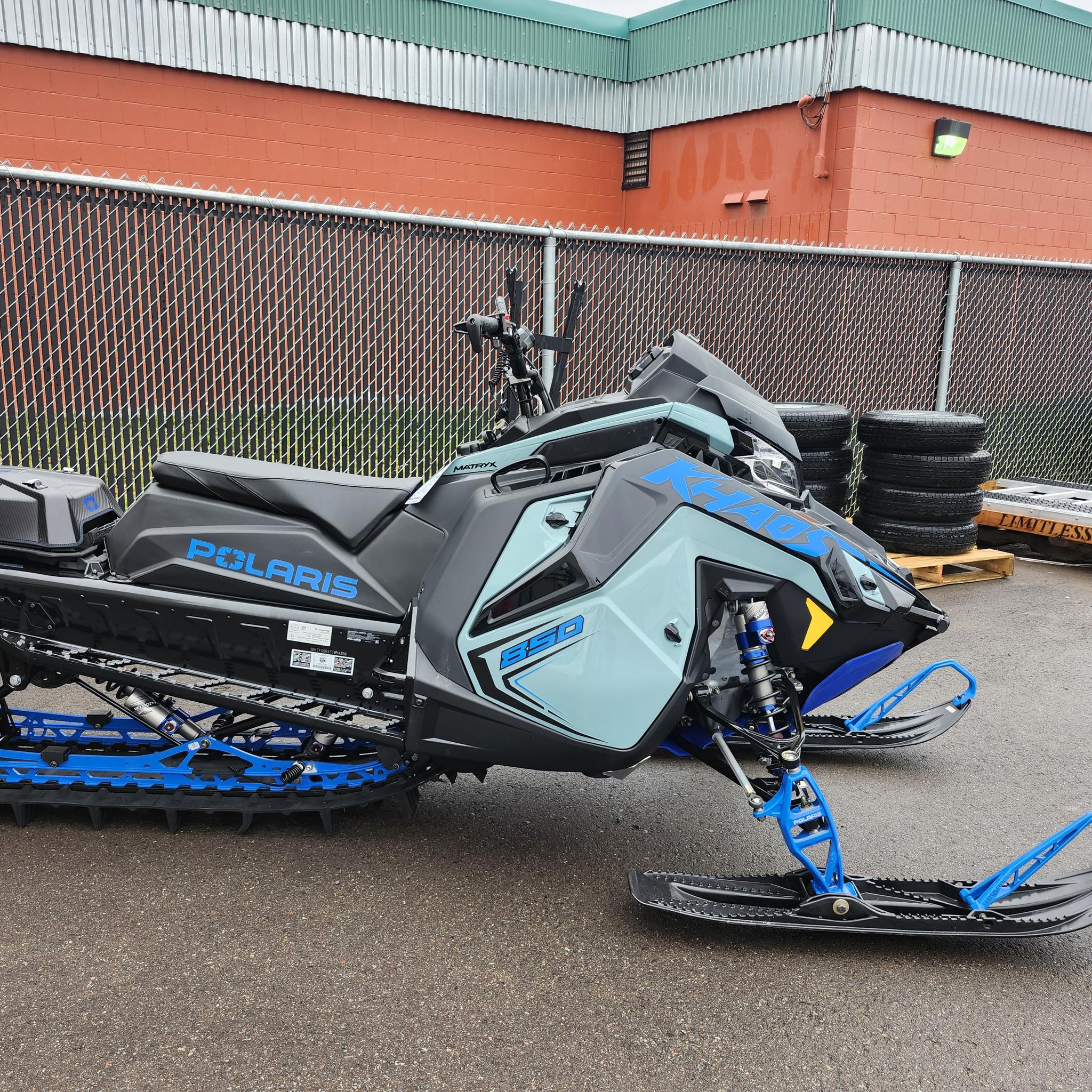 2026 Polaris 850 RMK KHAOS 146 - 7S Display Hemlock Blue / Black / Velocity Blue