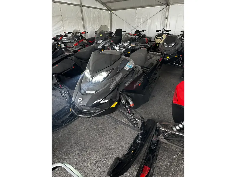 2024 BRP MXZ XRS 850 Etec 137"