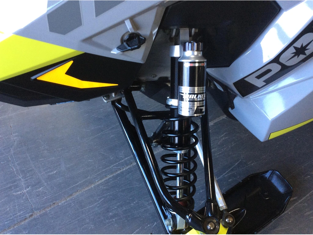 Polaris 800 Indy Adventure 137 2020 alt