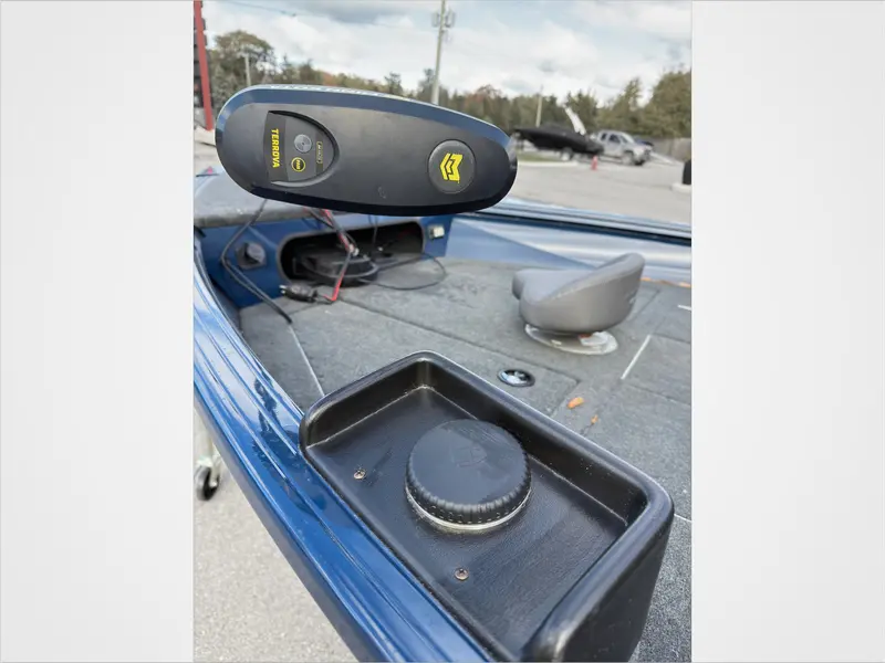 2024 Smoker-Craft Excursion 176 DC PRO