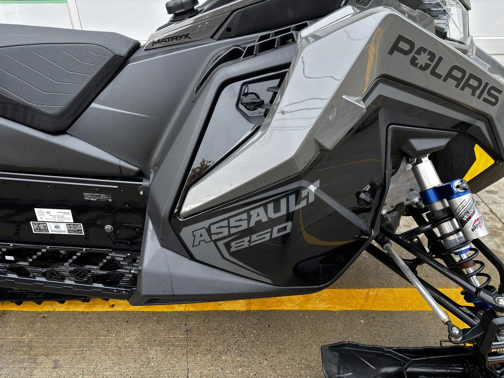 2025 Polaris 850 Switchback Assault 146 alt