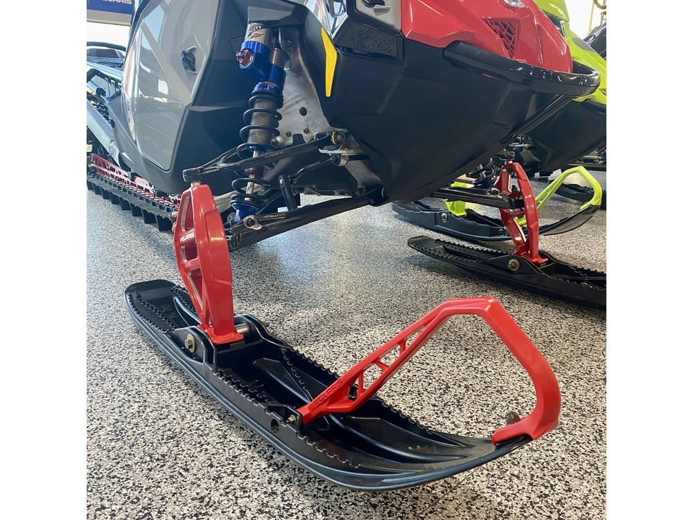 2025 Polaris 850 Rmk Khaos 165 alt