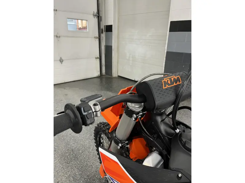 2024 KTM 450 SX-F thumbnail 11