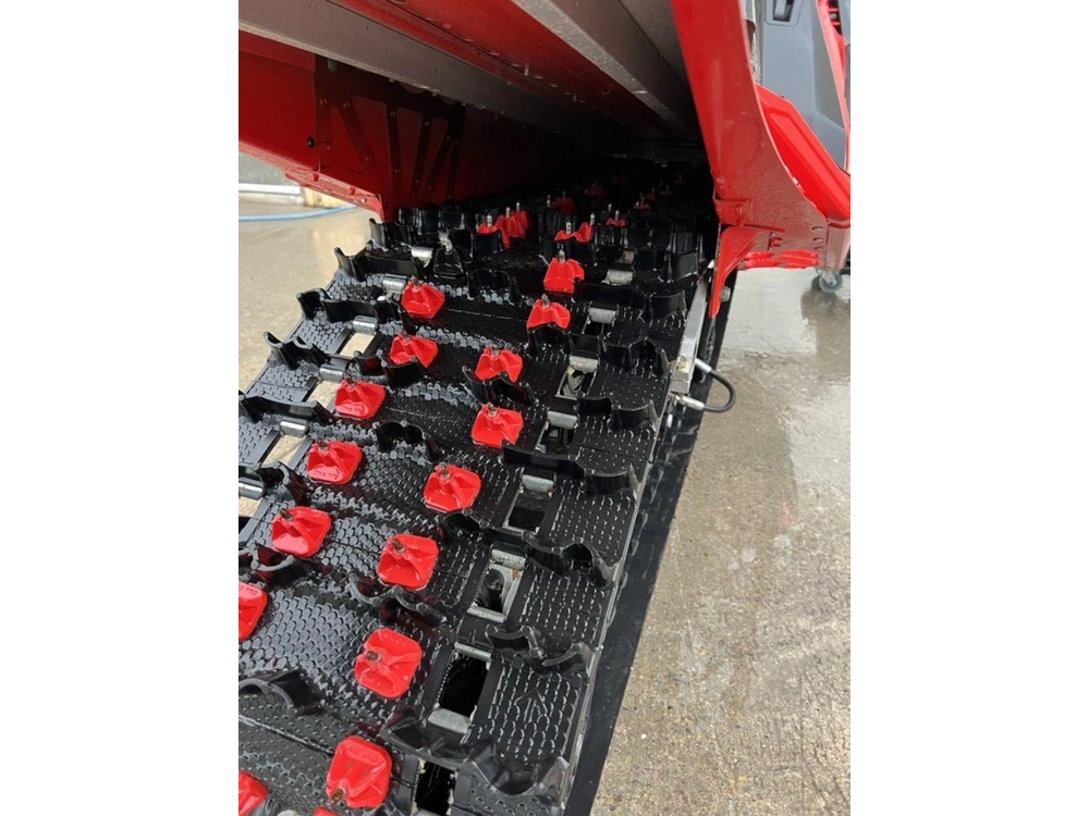 2022 Polaris 650 Indy Xcr 136 alt