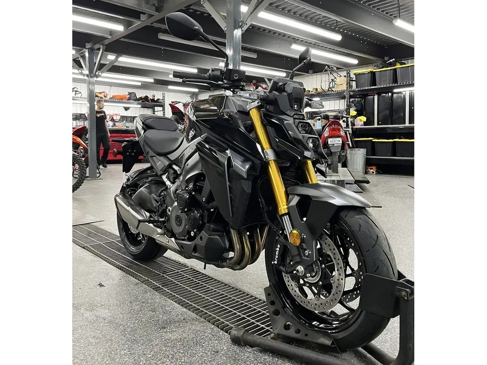 Suzuki Gsx-s1000am5 2025 alt