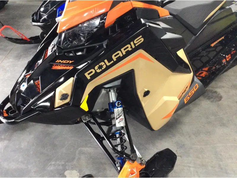 2022 Polaris DÉMO VR1 650 136