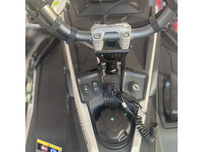 2025 Polaris 850 RMK SP 155