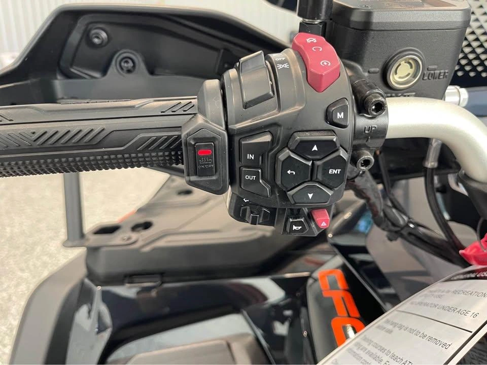 Cfmoto Cforce 1000 Touring Se 2025 alt