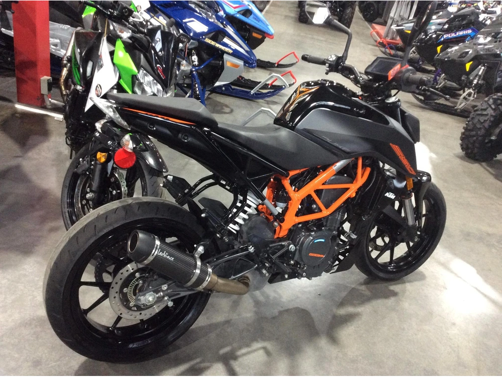 Ktm Duke 390 2023 alt