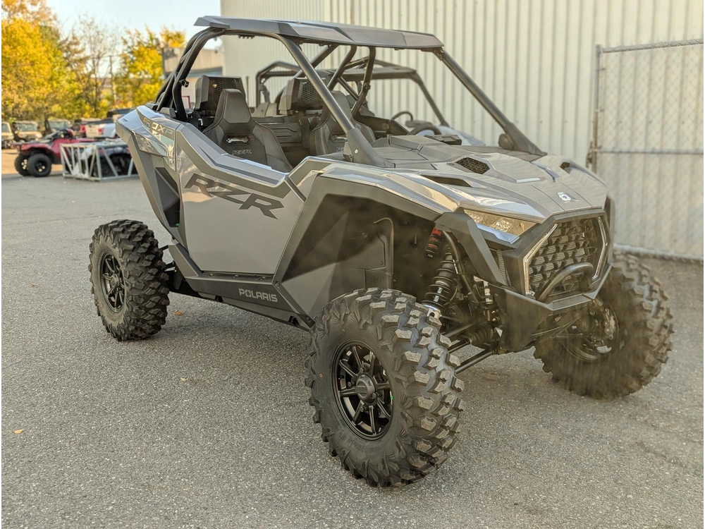 2026 Polaris Rzr Pro Xp Ultimate - Slate Gray Segment Partagé Avec Zforce 950 H.o. alt