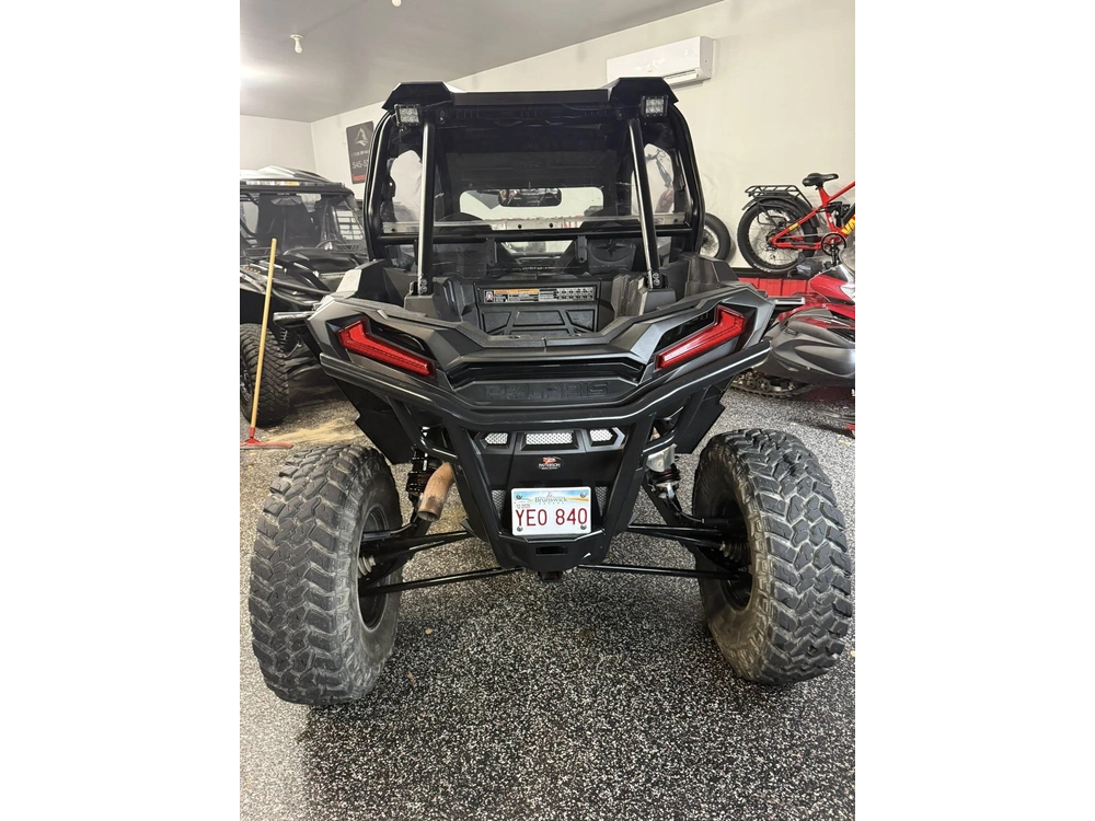 2022 Polaris Rzr 1000 Xp Highlifter alt
