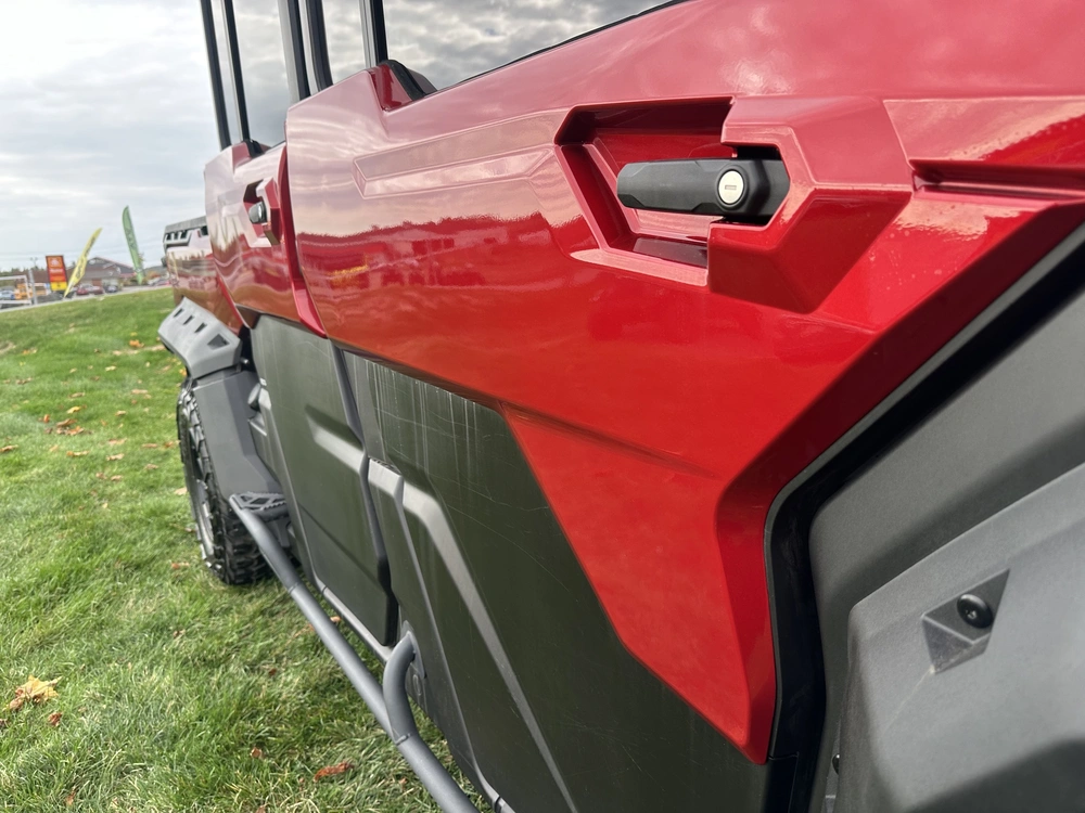 2025 Can-am Defender Max Ltd Hd10 alt