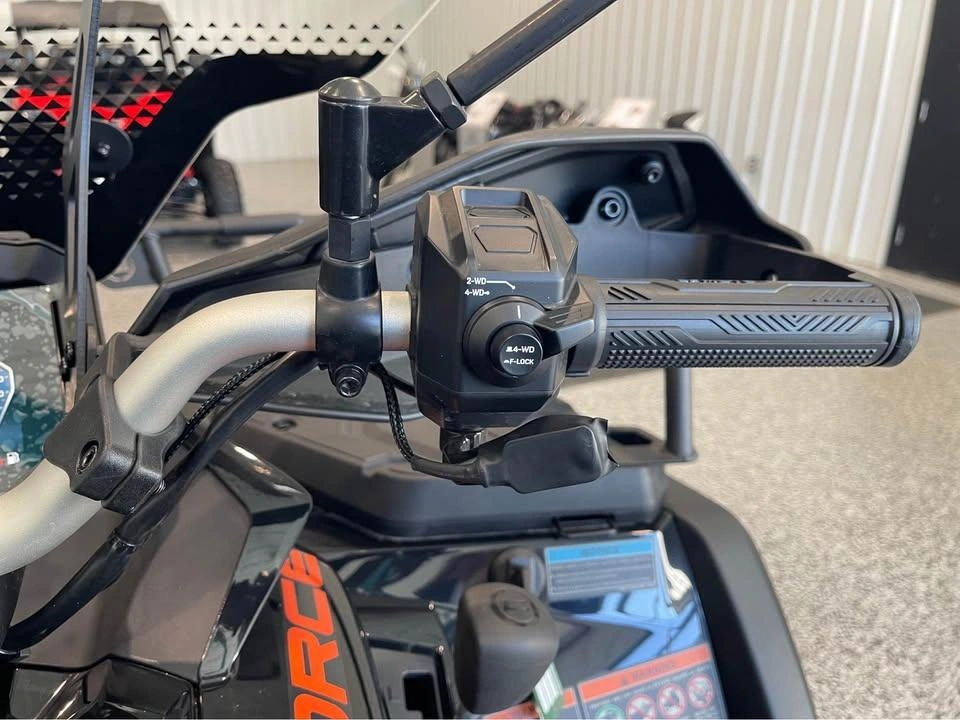 Cfmoto Cforce 1000 Touring Se 2025 alt