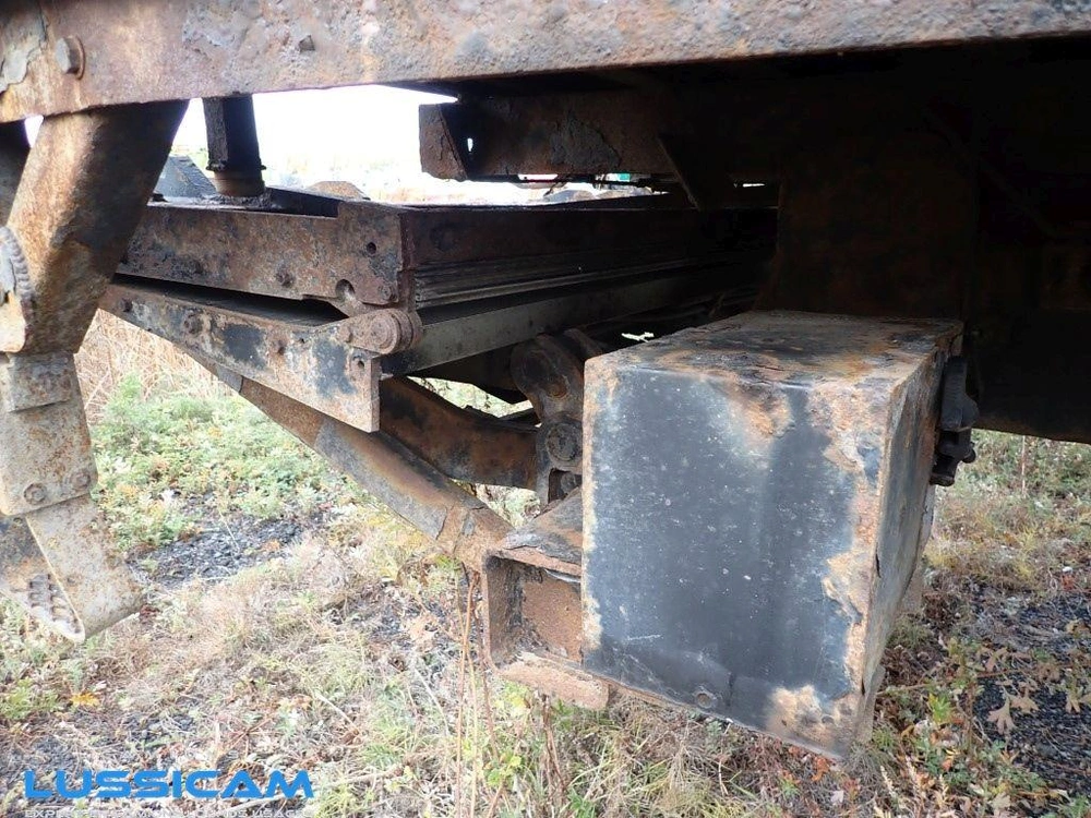 Freightliner M2-106 2013