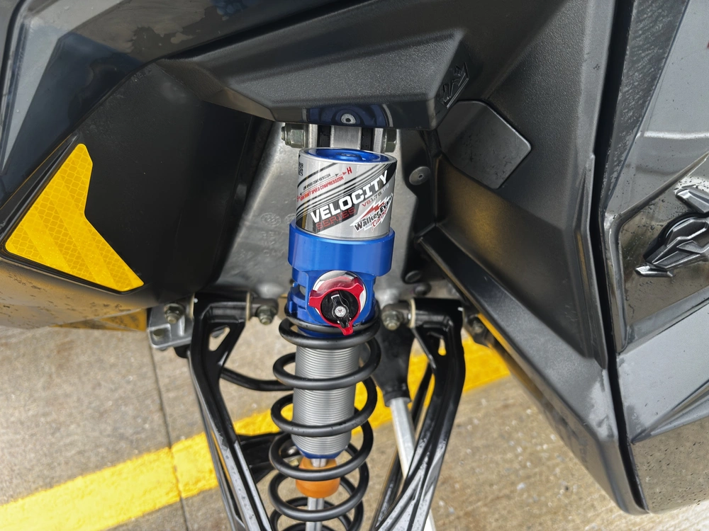 Polaris 850 Rmk Khaos 146 Slash 2025 alt