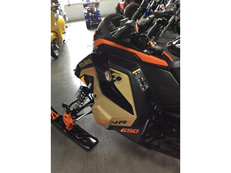 2022 Polaris DÉMO VR1 650 136