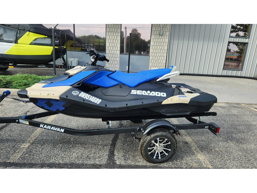 2025 Sea-doo Pwc Spark Trixx 90 Aud Tn 3up Ibr 25 alt
