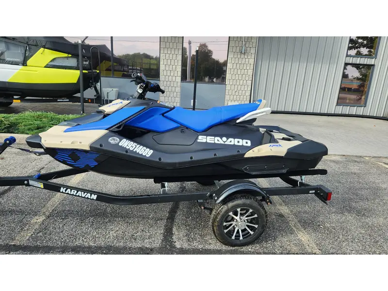 2025 Sea-Doo PWC SPARK TRIXX 90 AUD TN 3UP IBR 25